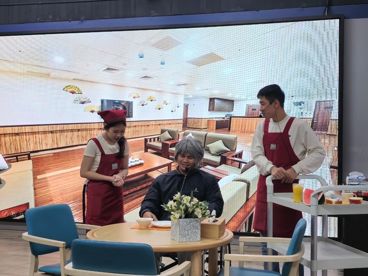 輔英科技大學深化東南亞學生長照學習