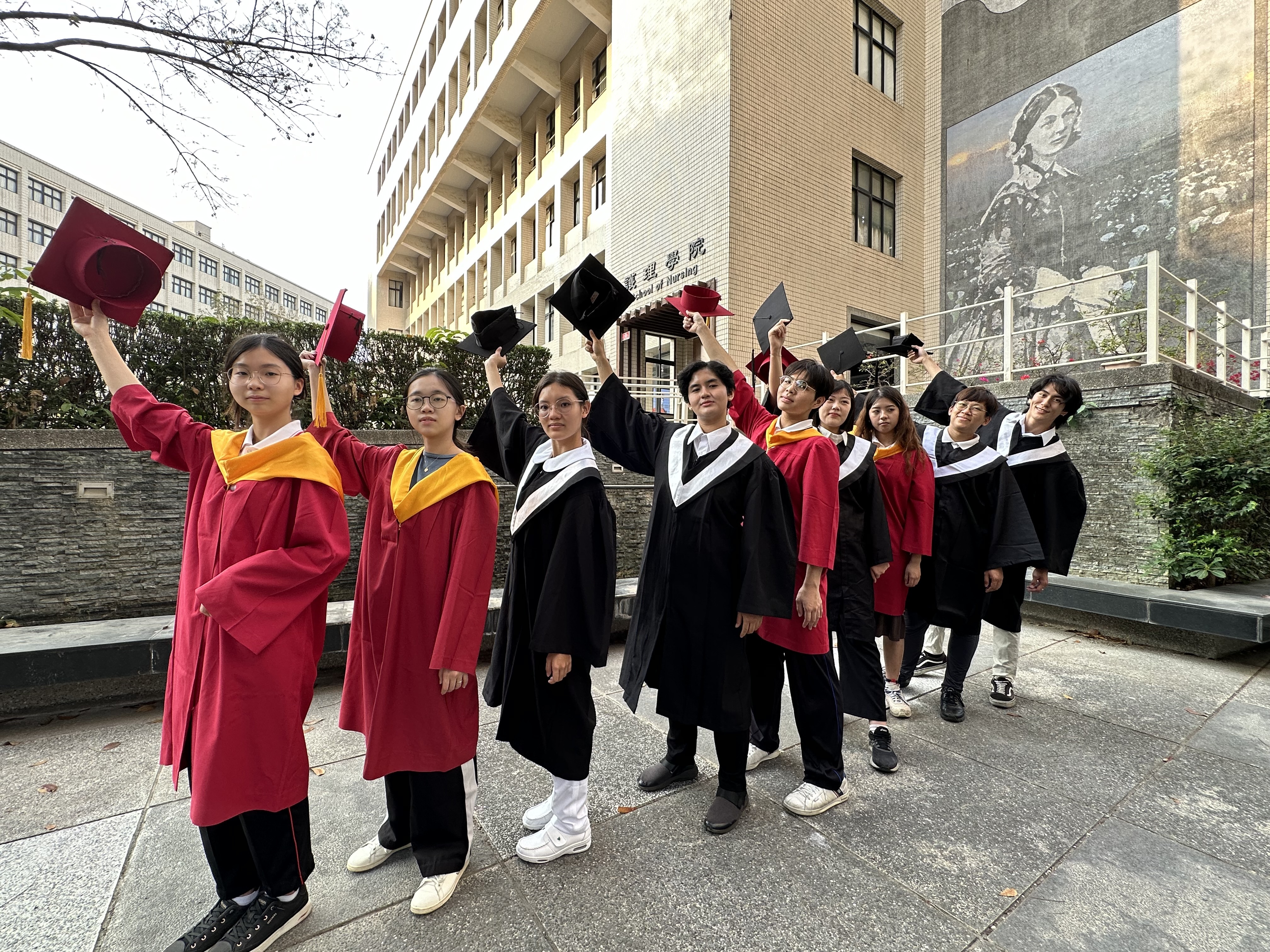 醫院最愛大學生 輔英科大撐起全台護理骨幹