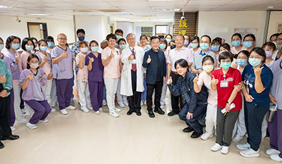 輔英科大兩代護理人閃耀醫護界 傑出校友與技能國手跨世代傳承榮光圖片