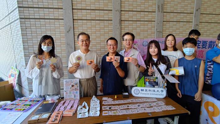「關係牌卡體驗」引導學生探索人際關係(另開新視窗/jpg檔)圖片